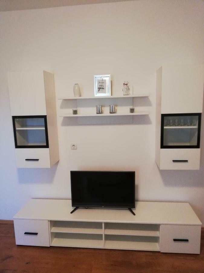 Appartement Mala Kuca à Vodice Extérieur photo